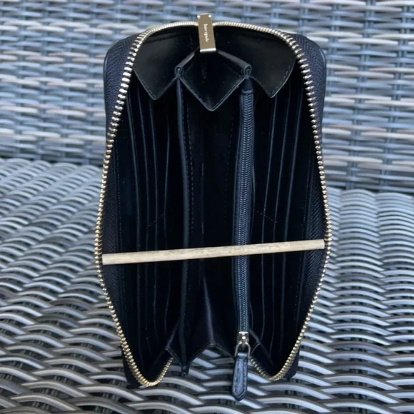 Kate Spade staci large continental wallet
saffiano - Picture 11 of 16